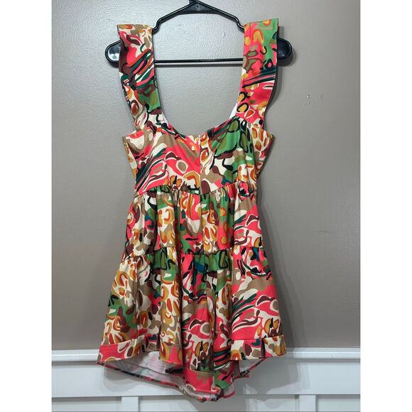 NWT Commense Print Low Cut Ruffle Short Jumpsuit Romper Women's Small - Picture 13 of 16